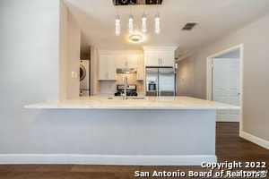 Building Photo - 810 E Euclid Ave