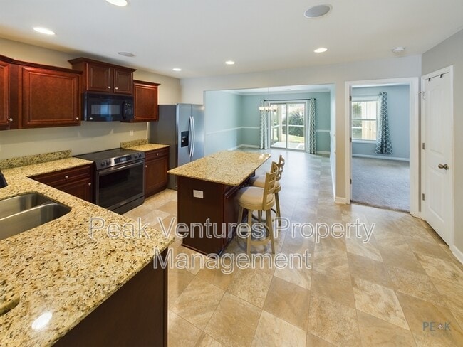 Building Photo - 11 Endeavor Cir