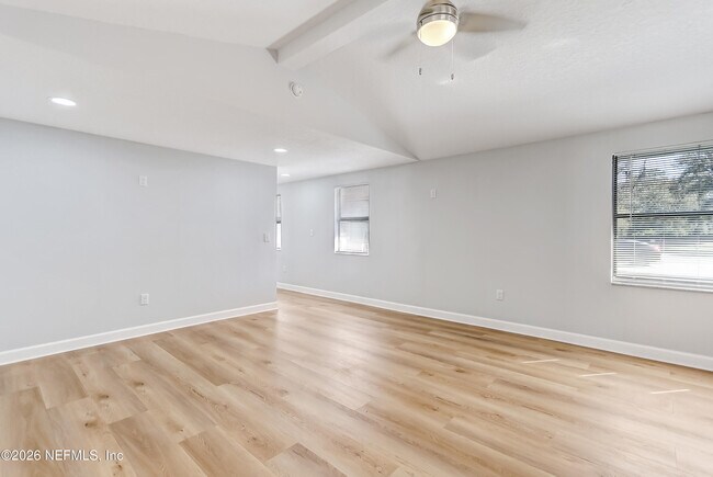 Building Photo - 11321 Deep Ln