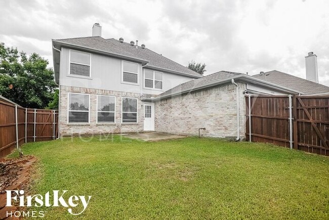 Building Photo - 4402 Santa Fe Ln