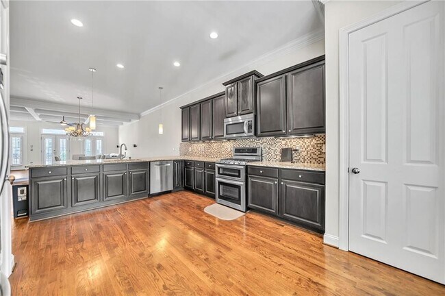 Building Photo - 3676 Brookhaven Manor Crossing NE
