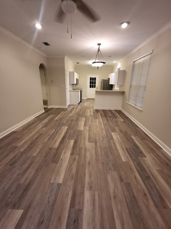 Building Photo - 101 Trista Terrace Ct