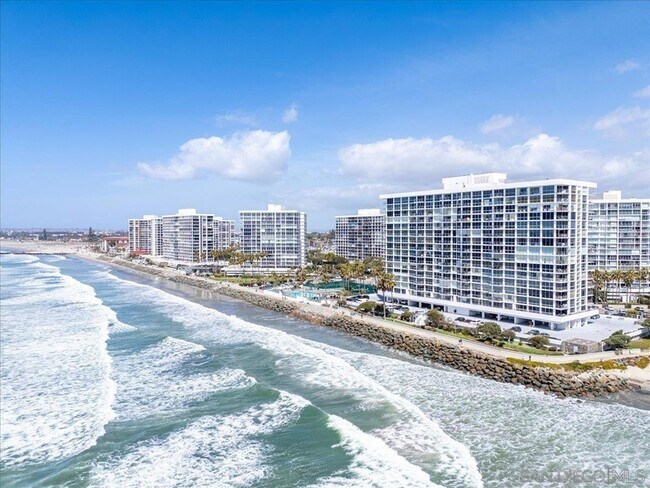 Building Photo - 1830 Avenida Del Mundo