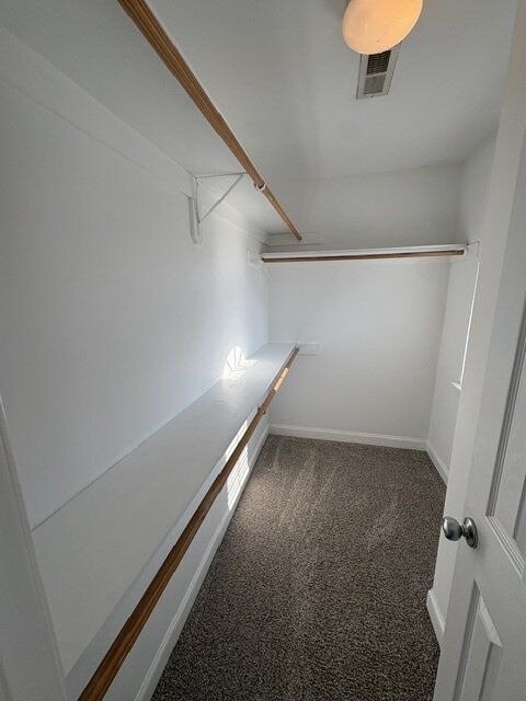 Building Photo - 4009 Lucerne Ct