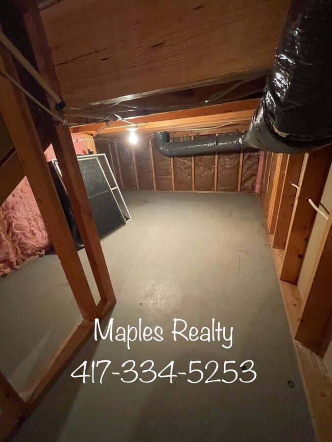 Building Photo - 3 bedroom, 2.5 bath in Ridgedale, MO near Big Cedar Lodge