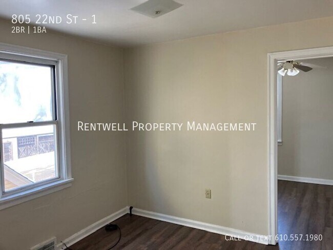 Building Photo - 805 22nd St