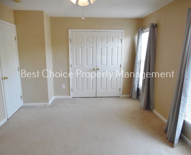 Building Photo - 354 Moonstone Dr