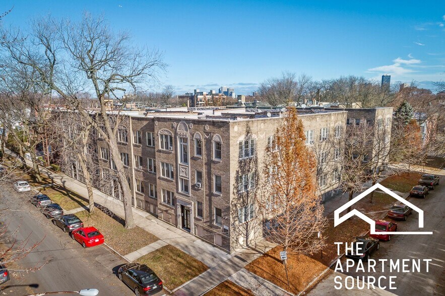 Building Photo - 5115 N Winchester Ave