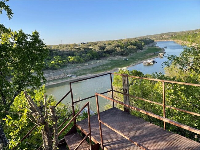 Building Photo - 2714 Pace Bend Rd S