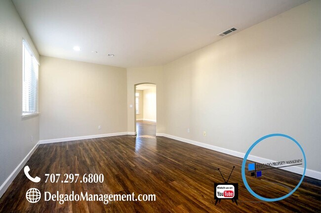 Building Photo - Gorgeous single level home located in the Northgate neighborhood of East Vallejo