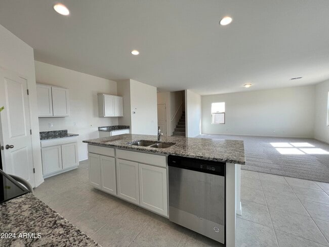 Building Photo - 2449 E Alonso Dr