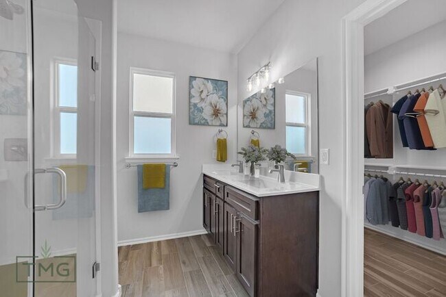 Building Photo - Owasso Dream Home! New Construction! Encla...