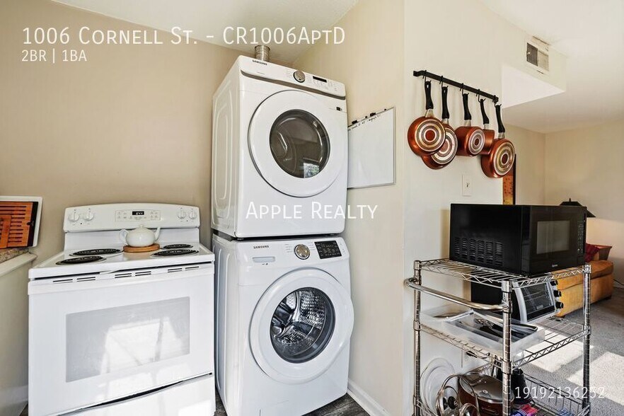 Building Photo - 1006 Cornell St