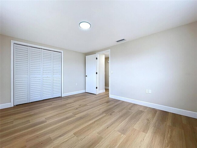 Building Photo - 4326 Westwood Dr
