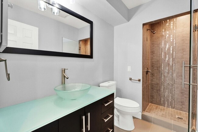 Building Photo - 2BD-2BTH HOME | NEWLY RENOVATED | BLOOMFIELD HILLS, MI