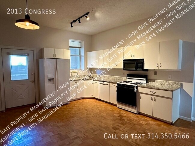 Building Photo - 2013 Congress-