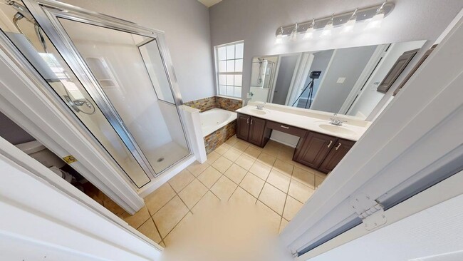 Building Photo - 701 Black Hills Trail