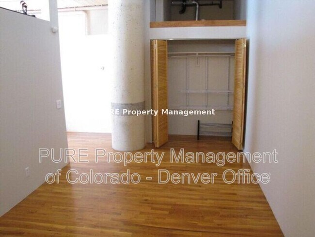 Building Photo - 2261 Blake St
