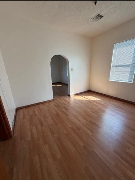 Building Photo - 173 Highway 1003