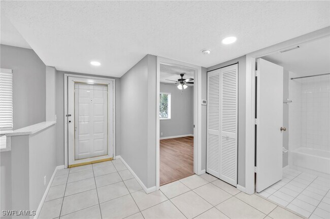 Building Photo - 7791 Esmeralda Way