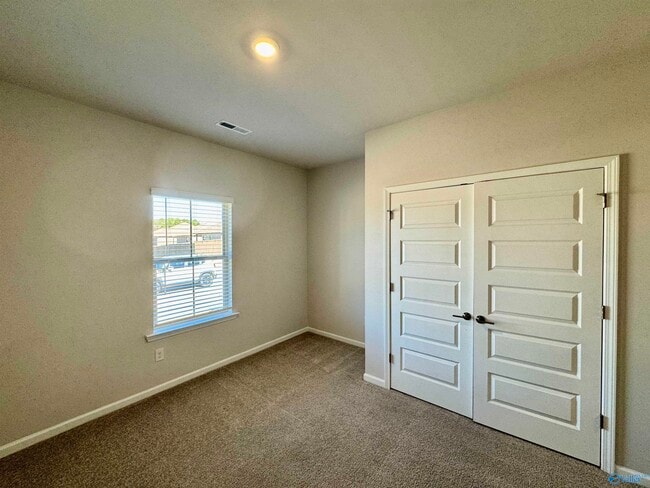 Building Photo - 14557 Mountain Strm Dr