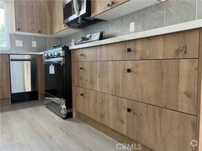 Building Photo - 7561 Donna Ave