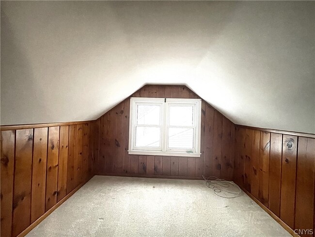 Building Photo - 121 Wadsworth Rd