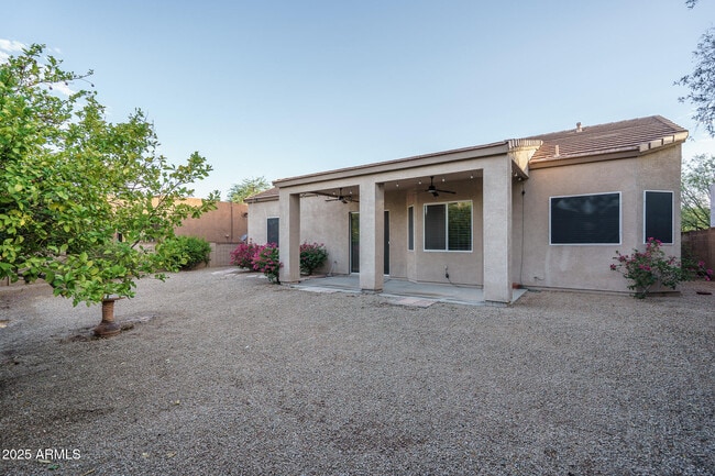 Building Photo - 4609 E Pinnacle Vista Dr