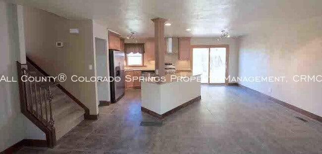 Building Photo - 124 N Brentwood Dr