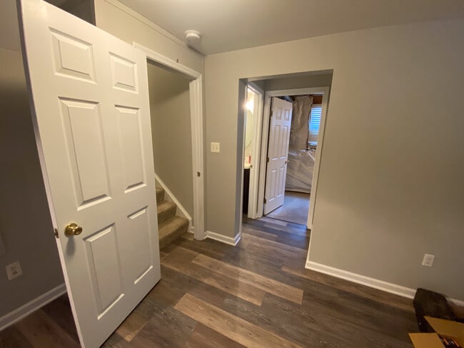 Building Photo - 754 Pine Drift Dr