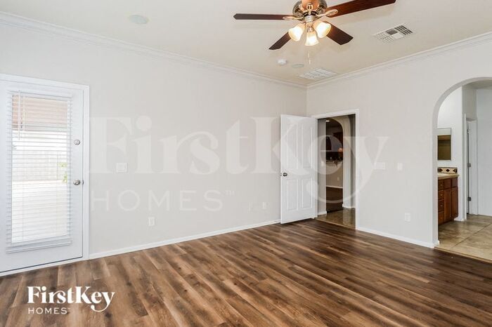 Building Photo - 10769 E Marigold Ct