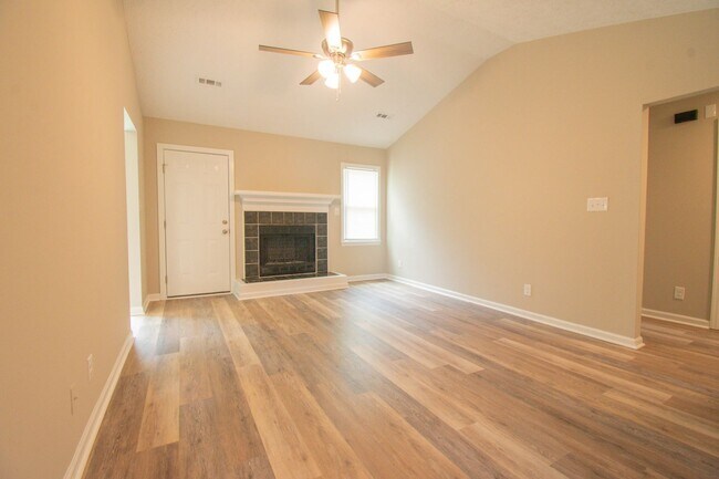 Building Photo - 621 Winthrop Ct