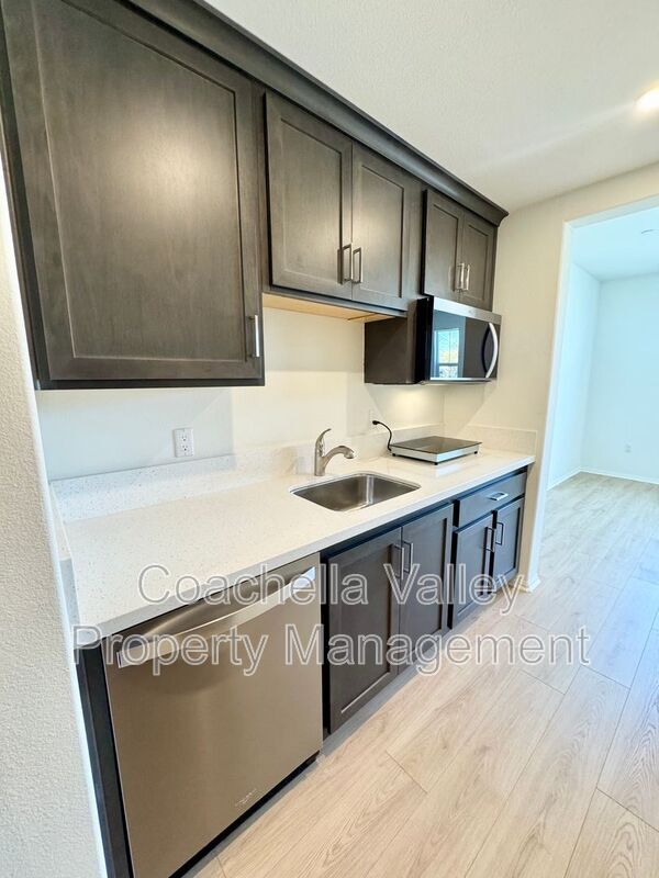 Building Photo - 130 Via Palermo Via