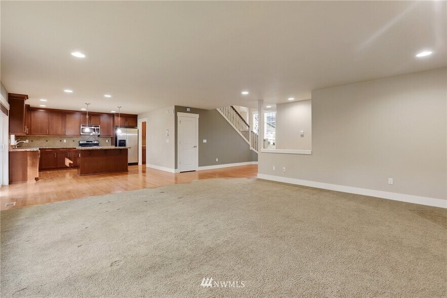 Building Photo - 31045 2nd Pl SW