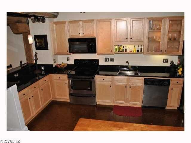 Building Photo - 2511 Mule Barn Aly