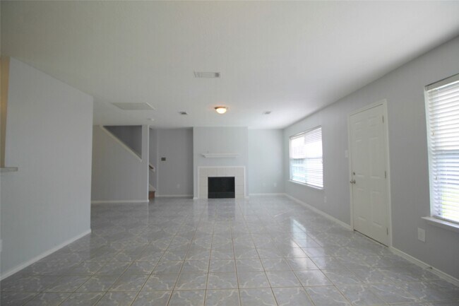 Building Photo - 6515 Bryant Park Ct