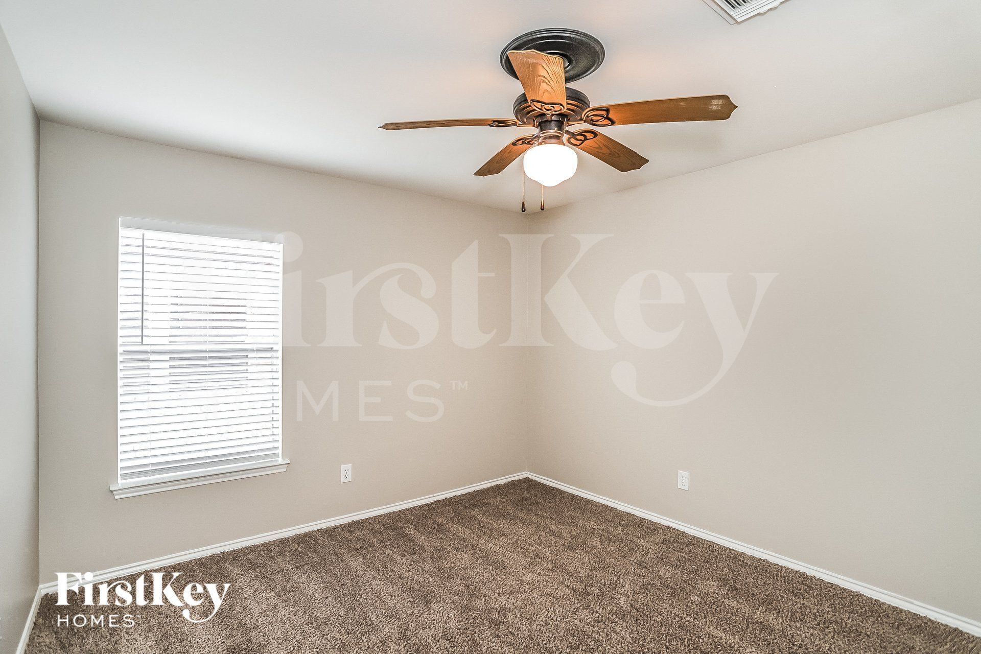 Building Photo - 26849 Mystic Castle Ln