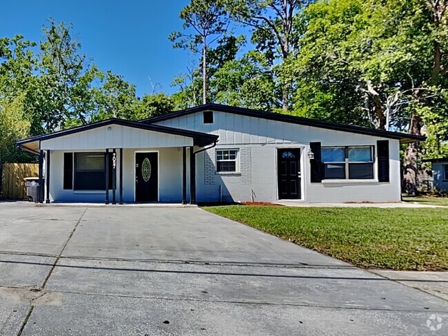 Building Photo - 7057 Sonora Dr N
