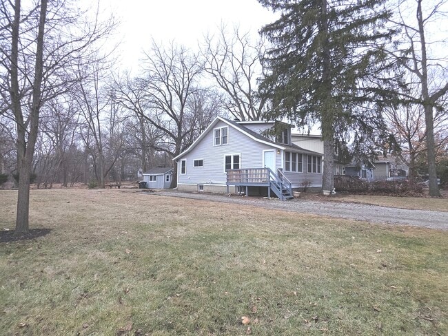 Building Photo - 117 Woodland Dr