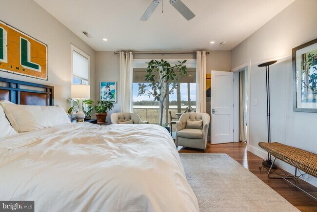 Building Photo - 34903 W Love Dr