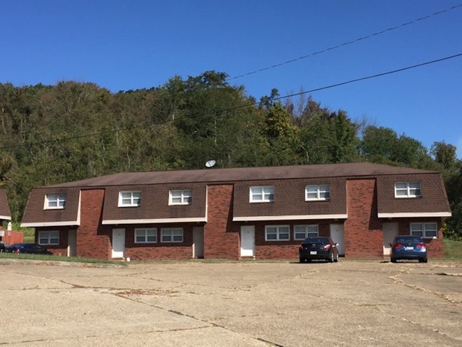 Primary Photo - Tara Townhouses