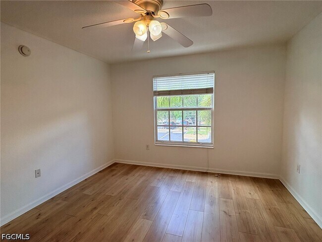 Building Photo - 4127 Residence Drive