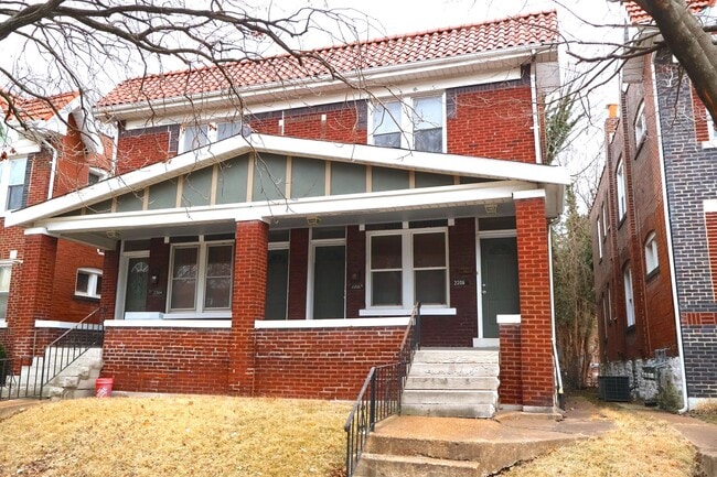 Building Photo - 2204-2206 Portis Ave.