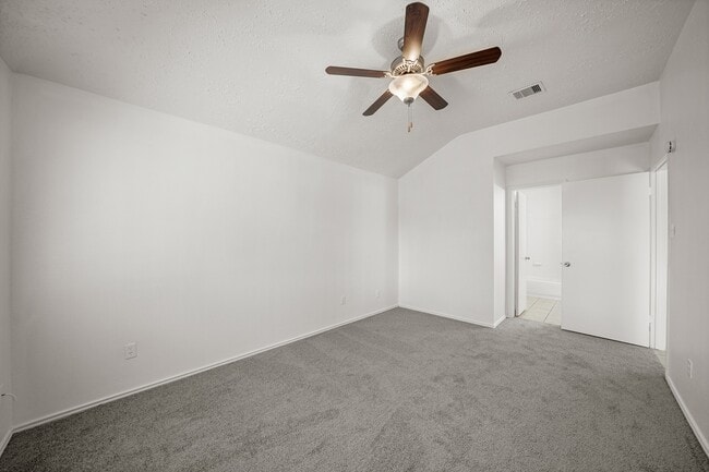 Building Photo - 20614 Park Row Blvd