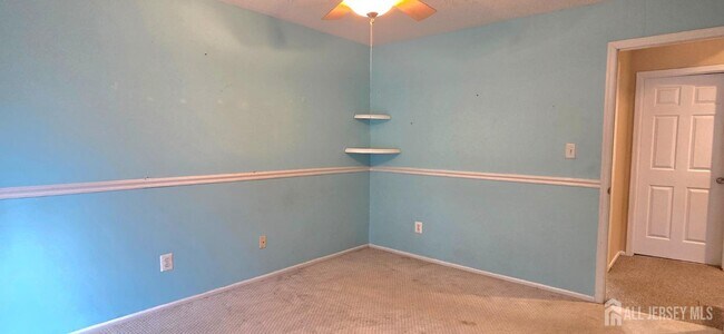 Building Photo - 44 Azalea Ct