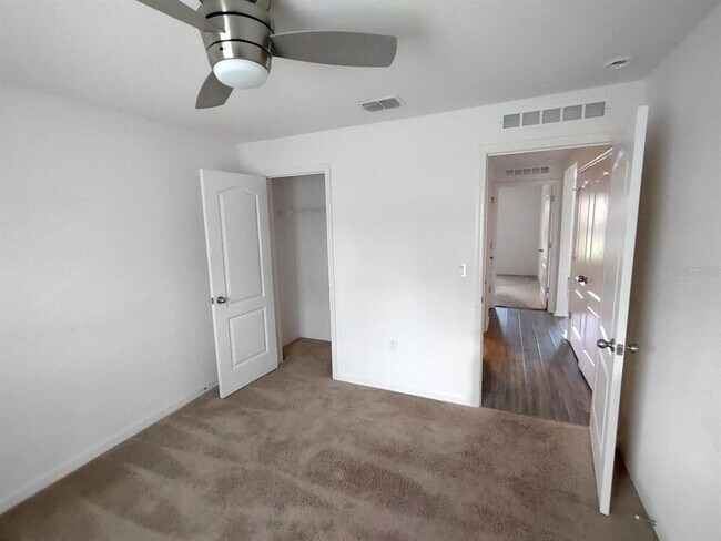 Building Photo - 13 Riviere Ln