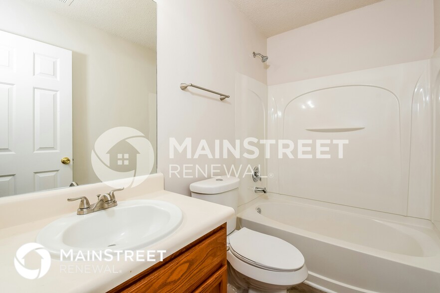Building Photo - 6734 Brookfield Way