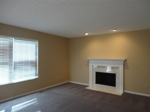 Building Photo - 380 Mollie Drive