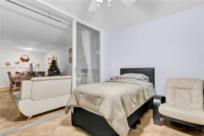 Building Photo - 3050 NW 42nd Ave