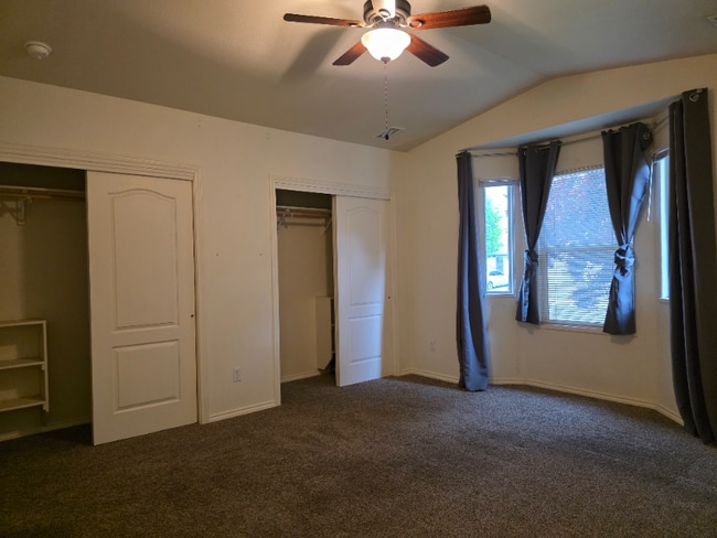 Building Photo - 2940 Trinity Peak